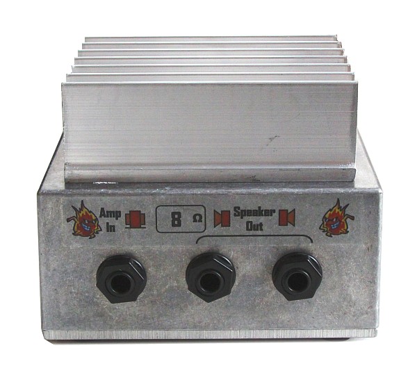 HotBox 125i - Rear View showing one input and two output jacks